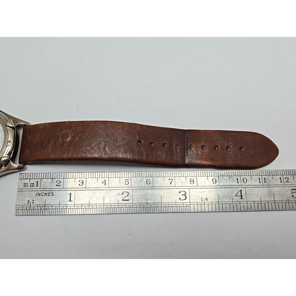 Wenger SAK Design Swiss Army Field Watch Quartz Date 100M White Dial New Battery - Picture 9 of 15